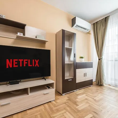 Downtown аpartment With Free Parking Varna