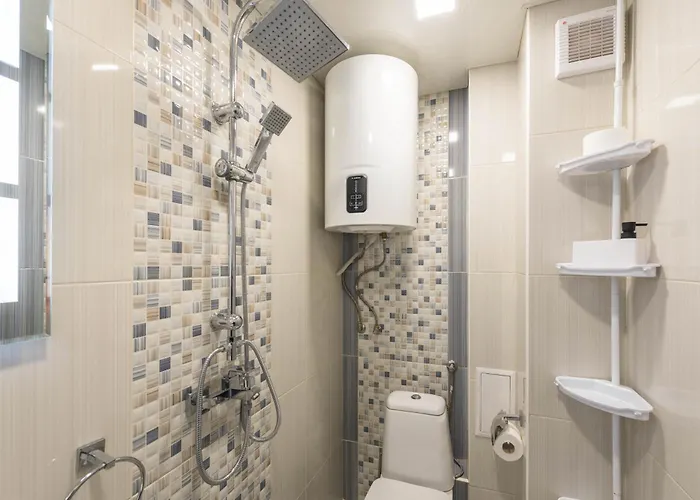 Downtown аpartment With Free Parking דירה *